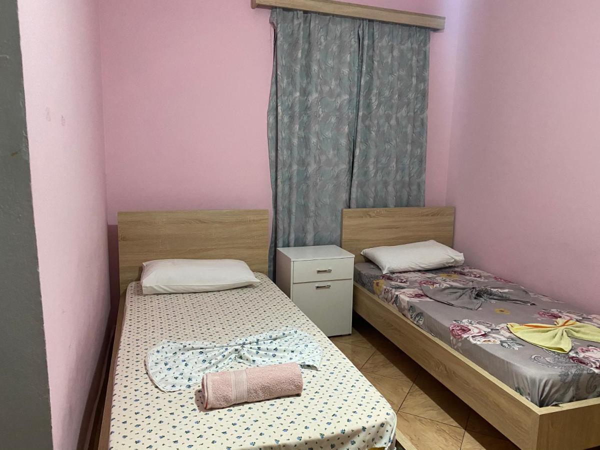 Guesthouse Sense Tirana Bagian luar foto
