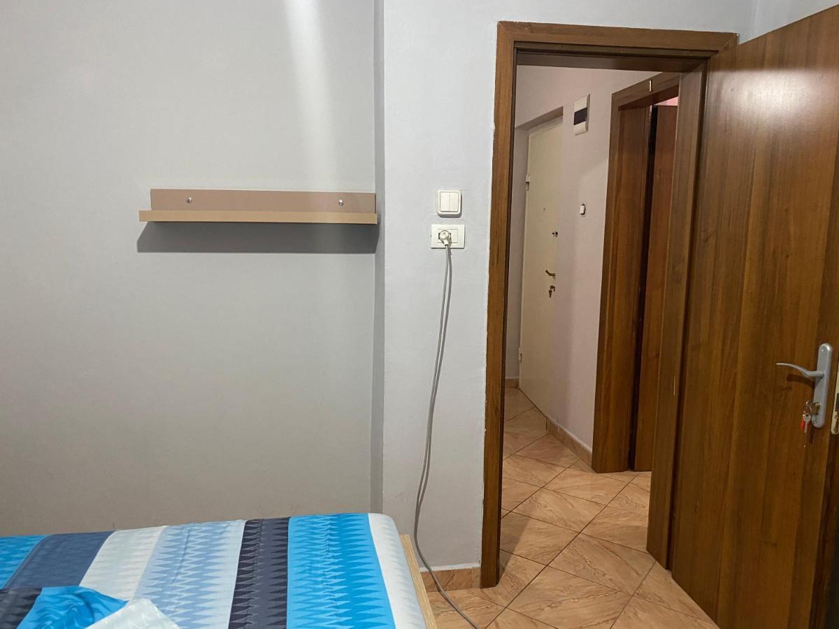 Guesthouse Sense Tirana Bagian luar foto